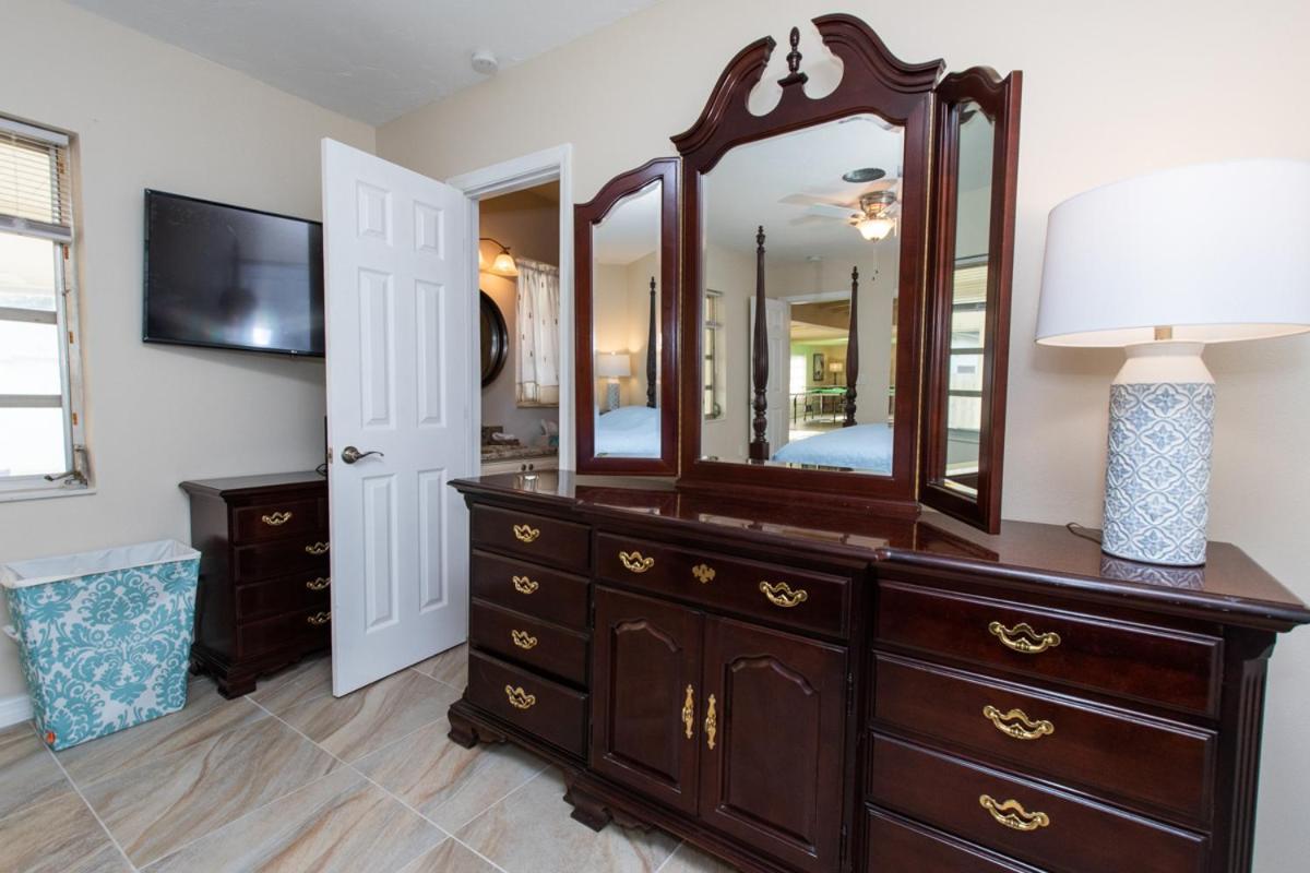 New York Avenue Rancher Sarasota Extérieur photo